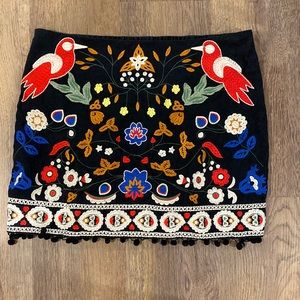 Umgee Embroidered skirt